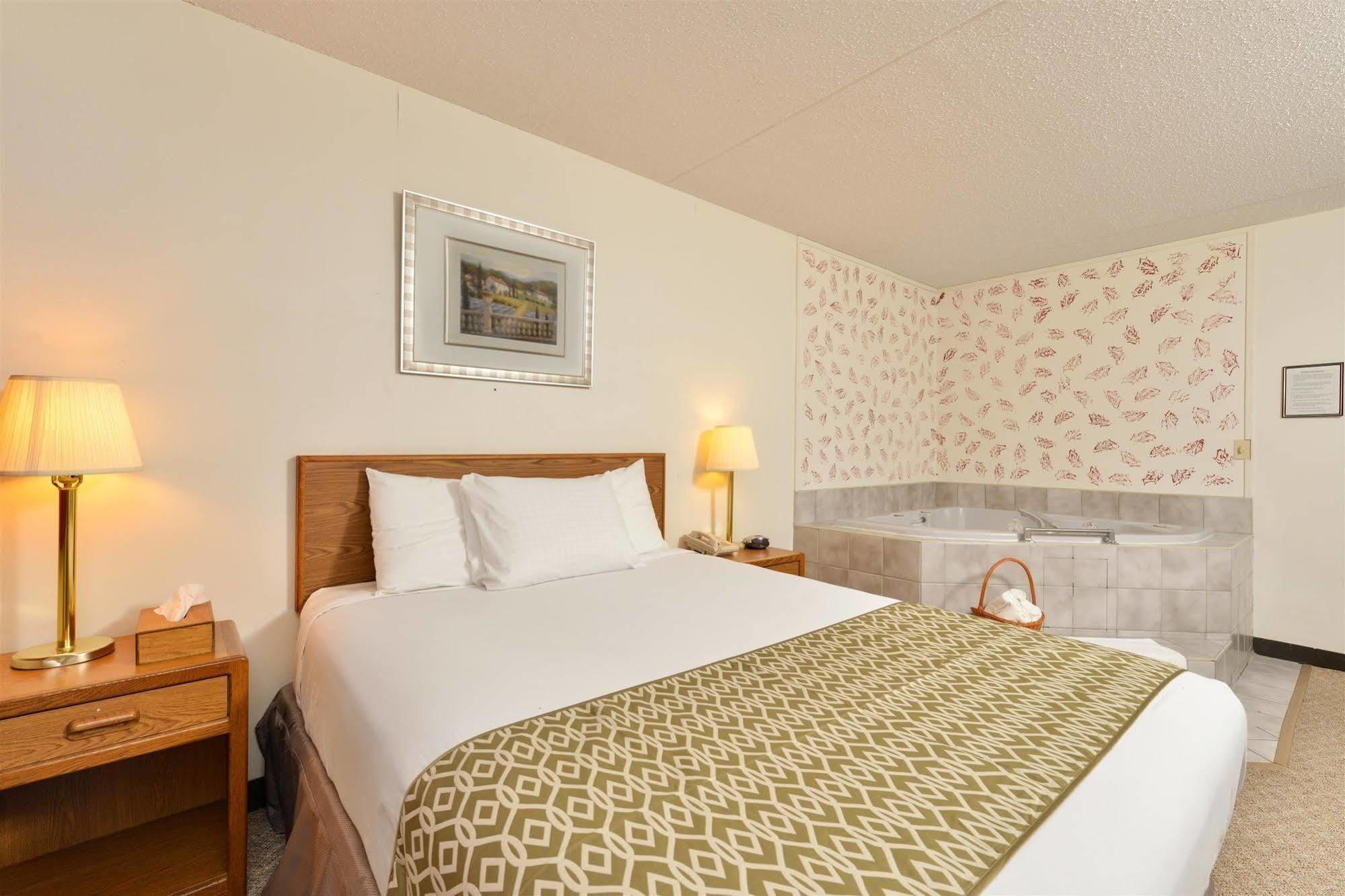 Oyo Hotel Pipestone Mn, Canterbury Park Exterior foto